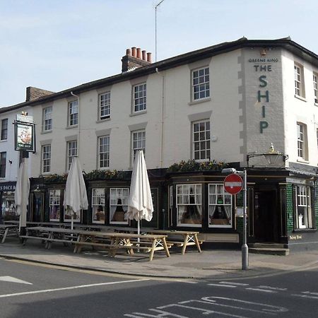 Hotel The Ship Chelmsford Esterno foto