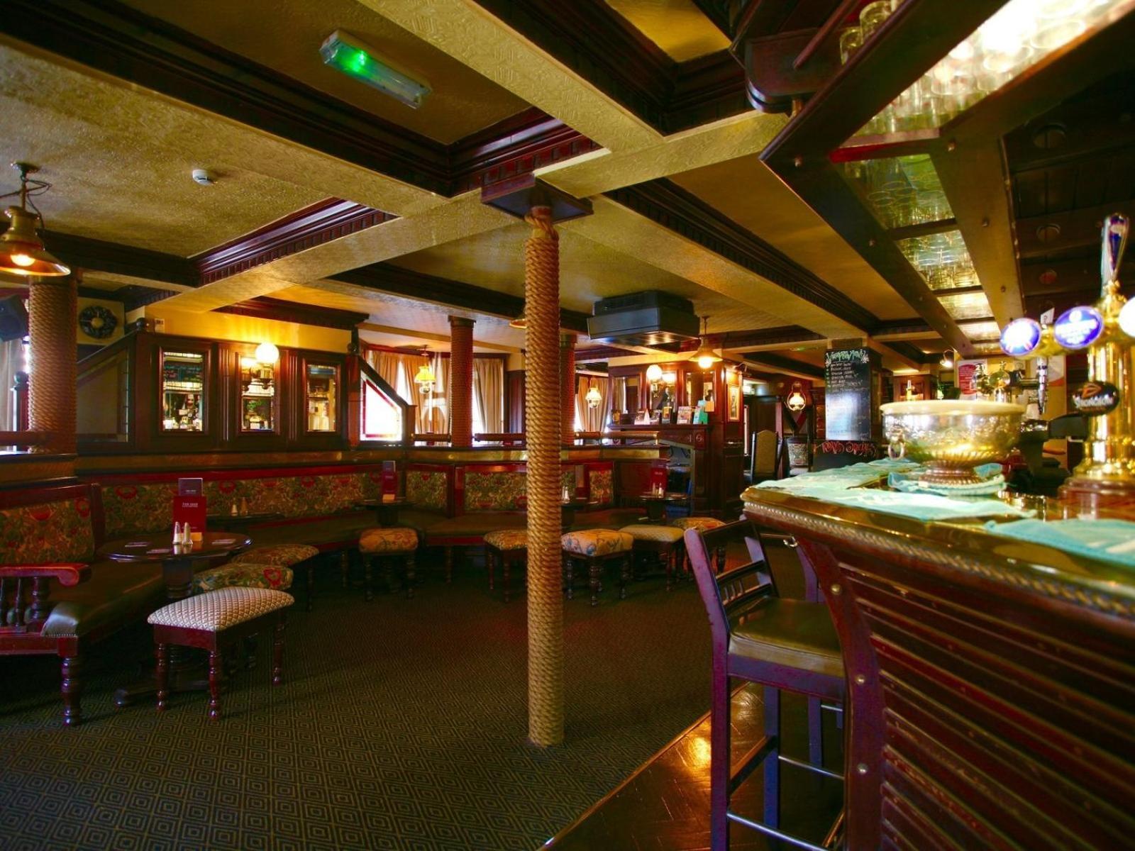 Hotel The Ship Chelmsford Esterno foto